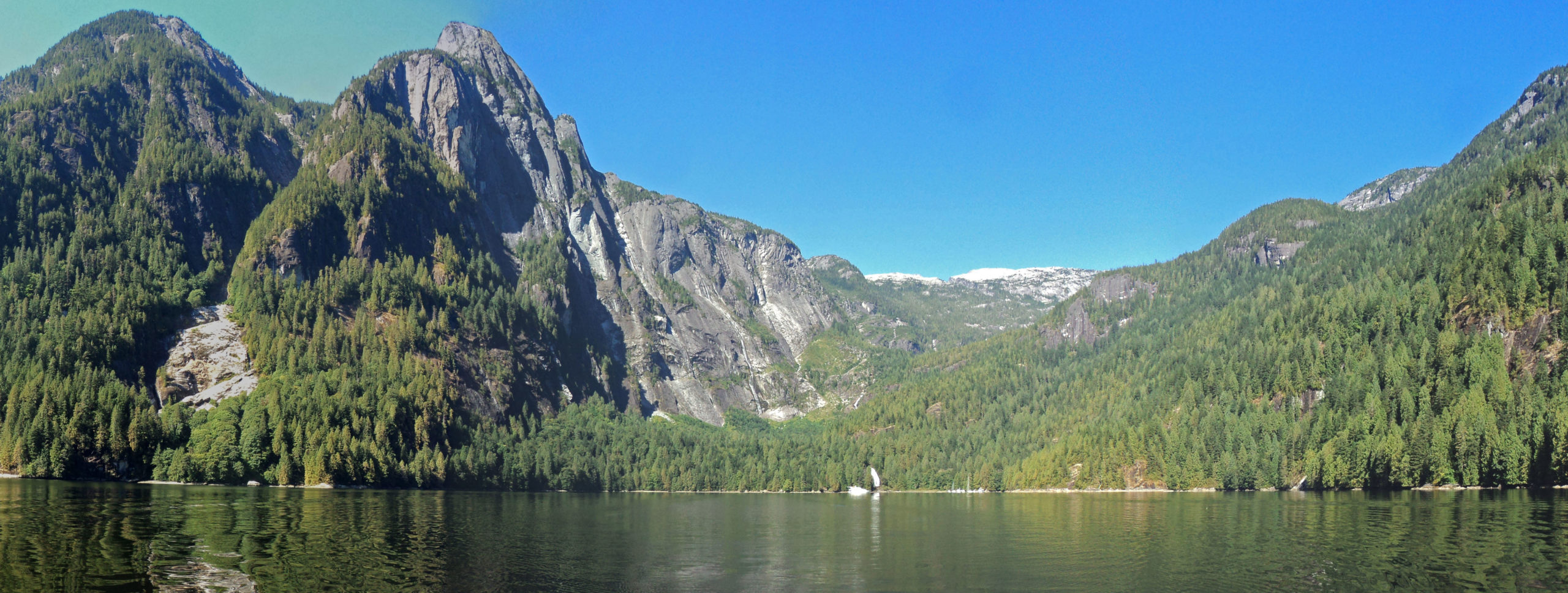 Princess Louisa Inlet – Sunshine Lodge